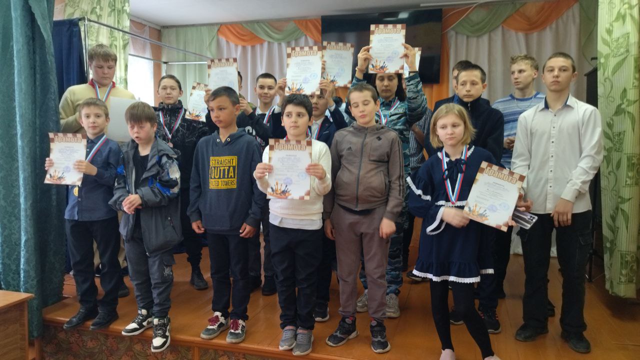 Городской открытый турнир по шахматам, посвященный Дню космонавтики.